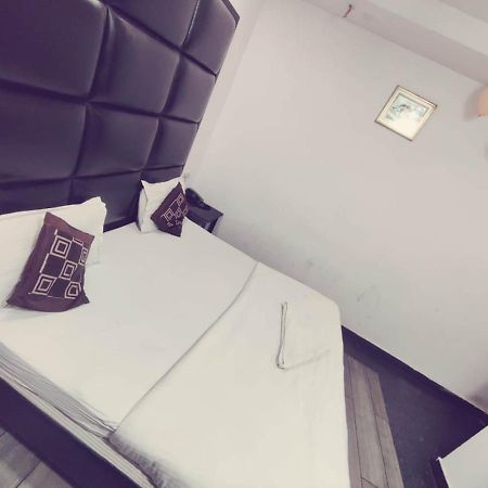Hotel Saya Deluxe Near New Delhi Railway Station ' エクステリア 写真