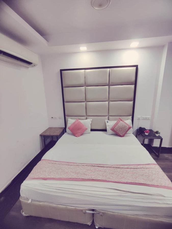 Hotel Saya Deluxe Near New Delhi Railway Station ' エクステリア 写真