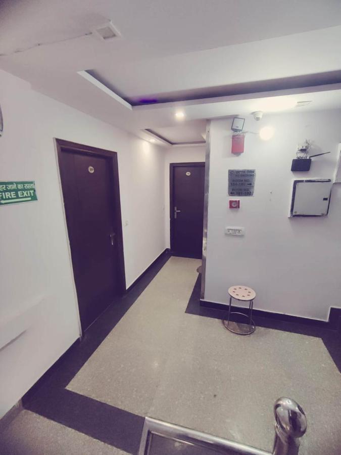 Hotel Saya Deluxe Near New Delhi Railway Station ' エクステリア 写真