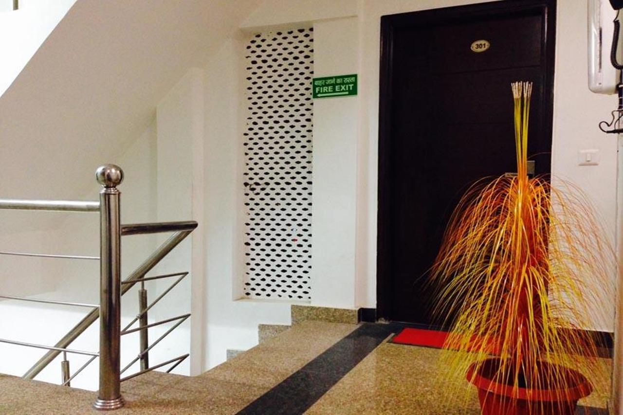 Hotel Saya Deluxe Near New Delhi Railway Station ' エクステリア 写真