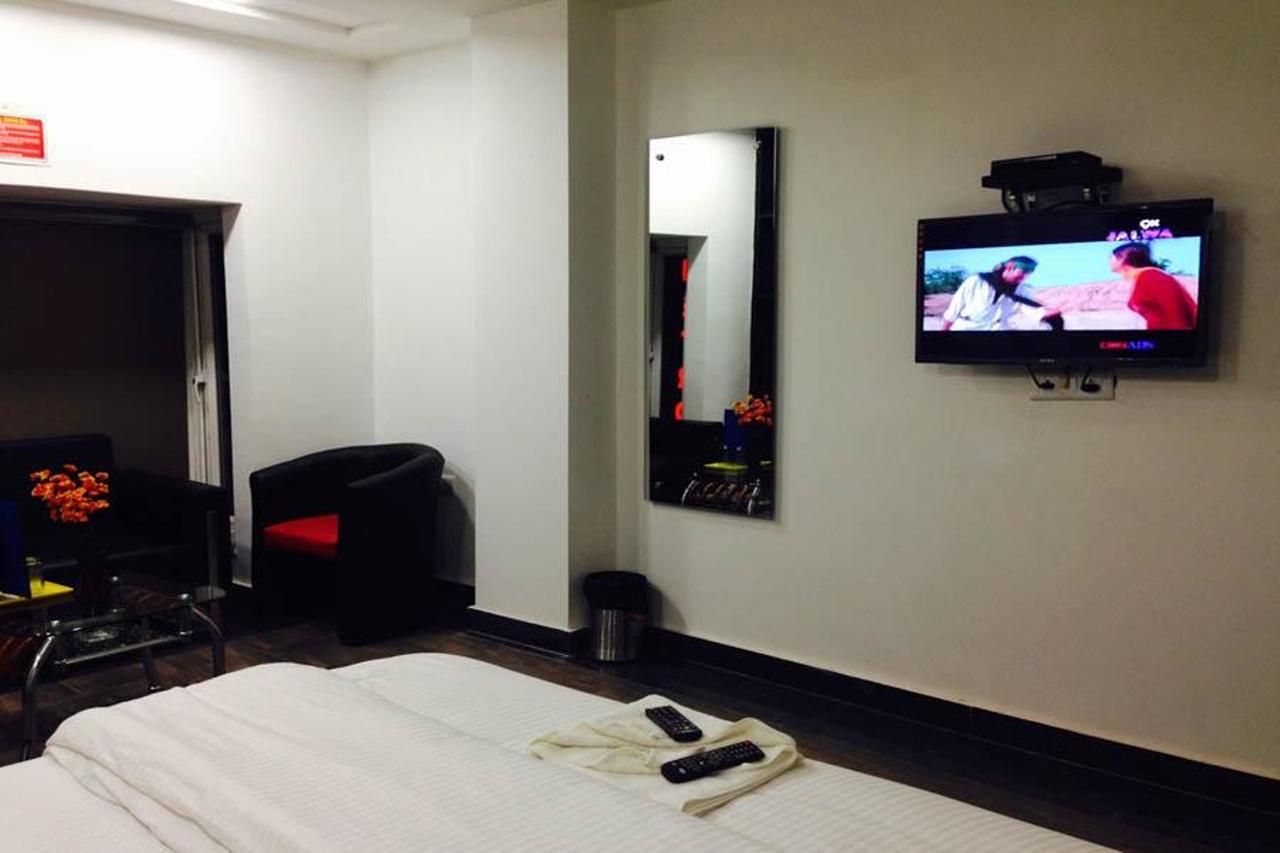 Hotel Saya Deluxe Near New Delhi Railway Station ' エクステリア 写真