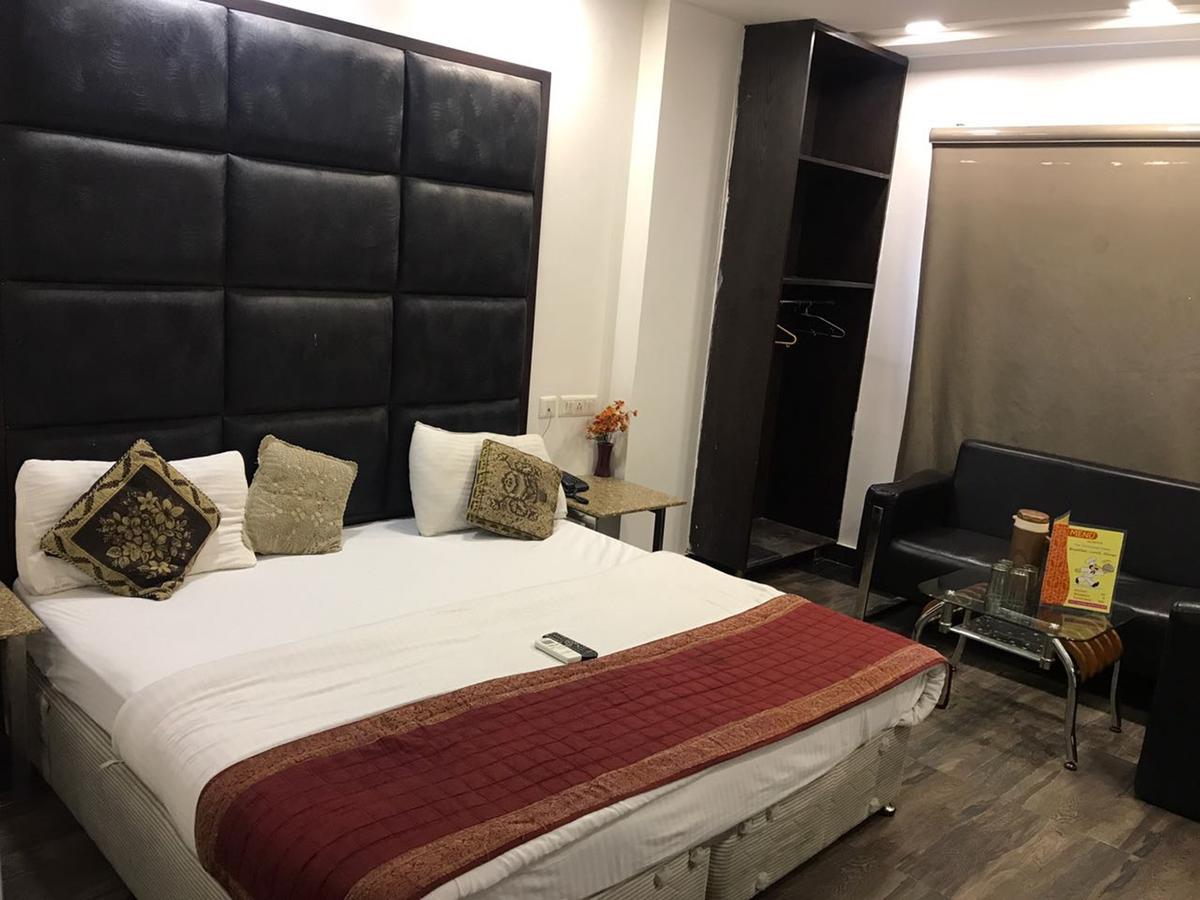 Hotel Saya Deluxe Near New Delhi Railway Station ' エクステリア 写真